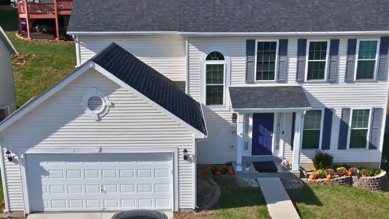 Before siding services in St Louis County, MO